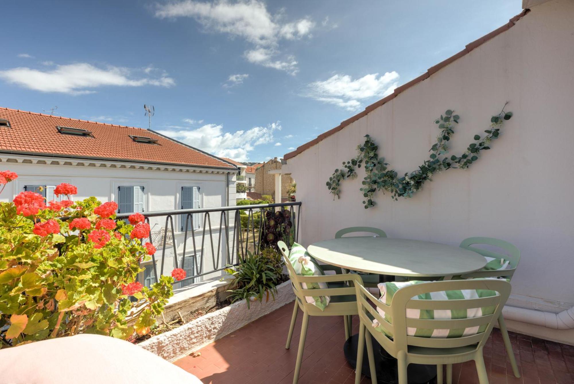 Alma Florian Apartment 4 People With Terrace 戛纳 外观 照片